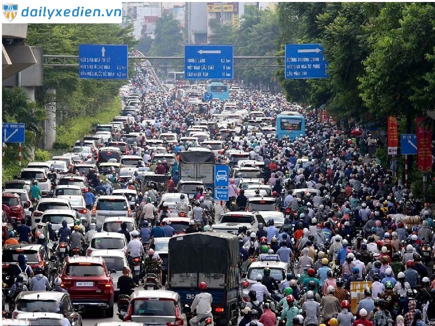 Giải Pháp Thay Thế Khi Hà Nội Cấm Xe Máy Xăng Dầu Trong Vành Đai 1 Từ Tháng 7/2026?