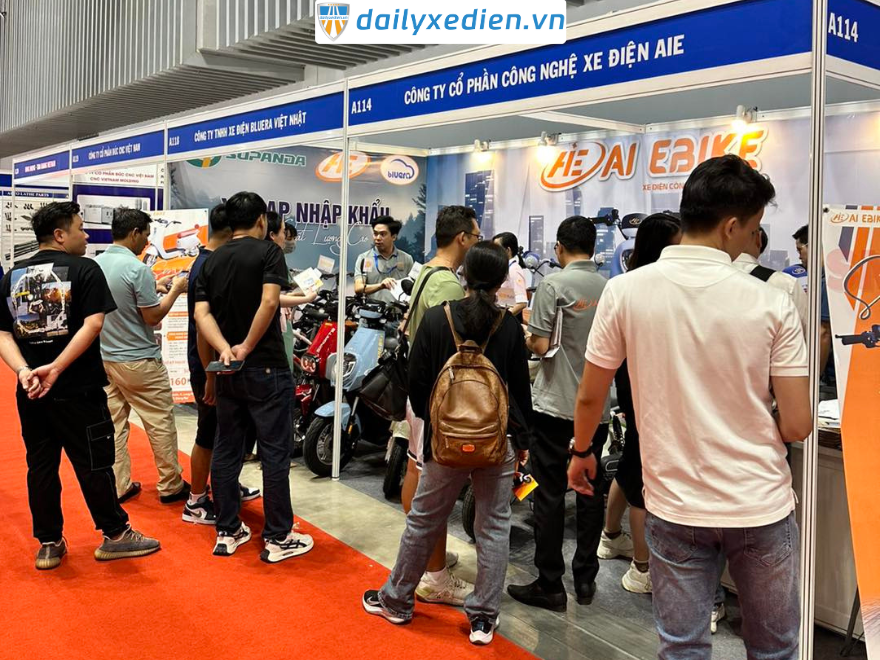 Giảm hẳn 600 xe xăng trong 2 ngày “đổi xăng lấy điện” tại Hà Nội